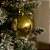 Bola de Natal Brilhante Dourada Tradicional Grande 14cm com Cordão - Imagem 2