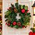 Kit Guirlanda Decorada 30cm Luxo Pinhas e Berries + Suporte Metal Dourado - Master Christmas - Imagem 2