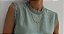 Blusa detalhe em renda nas mangas e gola - Imagem 5