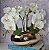 Arranjo Com 4 Orquídeas Branco Vaso Dourado 28cm - Imagem 1