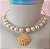 Choker Dourado com Pingente e Pérolas Concha, Coral ou Estrela do Mar - Imagem 5