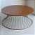 Mesa de Centro para Sala 70 cm Redonda SINGAPURA Cobre e Madeira Cinamomo Castanho - Imagem 1