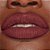 BATOM LÍQUIDO MATTE POWER STAY MARROM RUBI AVON - Imagem 2