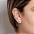 Brinco Ear Cuff Com Piercing De Pressão Composto Por 4 Zircônias Gota De 6X8 Mm Interligadas Por Corrente De Elo Cadeado - Imagem 4