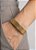 Bracelete Dourado Quadrado Martelado - Imagem 2