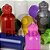 Squeeze 500ml, em plástico opaco, diversas cores, com detalhes em relevo, tampa rosqueável com bico em silicone - Imagem 1