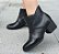 BOTA COURO 50720 PRETO / DETALHE EM DOBRAS - Imagem 1