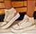 TÊNIS 533 OFF WHITE / DOURADO - Imagem 4