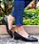 SCARPIN 481031 PRETO / SALTO E CABEDAL PRETO TEXTURIZADO - Imagem 1