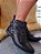 BOTA EM COURO 21900 PRETO / DETALHES TIRAS COM FIVELA - Imagem 3