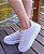 TÊNIS 583 OFF WHITE / DETALHE TRASEIRA BOLINHAS DOURADAS - Imagem 2