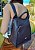 BOLSA MOCHILA EM COURO 1289 / MARINHO / ELEGÂNCIA E PRATICIDADE PARA O SEU DIA / DIVERSOS COMPARTIMENTOS COM FORRO INTERNO 100% ALGODÃO / ZIPER COM PUXADOR EM COURO E ALÇA REGULÁVEL / APOIADOR DE SUPERFÍCIE - Imagem 1
