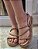 RASTEIRA BIRKEN 141414 DOURADA / PEDRAS CRISTAL BRONZE / SIGNIFICADO DE VERSATILIDADE , JÁ QUE COMBINA COM DIVERSOS LOOKS E OCASIÕES / ALÉM DE PROPORCIONAR CONFORTO E SUPORTE AOS PÉS - Imagem 3