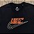 Camiseta Nike Sportswear Preta - Imagem 3