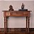 Mesa de Apoio c/ Pés Torneados e Gaveta, anos 40 - 45x81cm (L x C) - Imagem 1