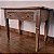 Mesa de Apoio com Uma Gaveta e Pernas Entalhadas - 63x101cm (L x C) - Imagem 9