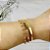 Bracelete liso paz em banho de ouro 18k - Imagem 2