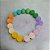 Pulseira elástica rainbow em cristais naturais com bolinha banhada em ouro 18k - Imagem 3