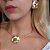 Conjunto em banho de ouro 18k choker aro liso com pingente e brincos redondos entrelaçados - Imagem 2