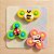 Trio de Spinners com Ventosa – Abelha, Joaninha e Borboleta - Imagem 1
