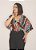 Blusa em viscose estampada manga morcego com amarração - Imagem 8
