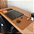 Deskpad 90x40 Extra Grande Mouse Pad  KingPad em Couro Sintético  - Caramelo - Imagem 4
