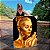 Quadro Decorativo Canvas Rosto Feminino Dourado Olhos Fechados Vertical - Imagem 1