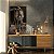 Quadro Decorativo Canvas Mulher Com maquiagem Preta e Dourada com Terço nas mãos Vertical - Imagem 2