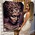 Quadro Decorativo Canvas Mulher Beleza Feminina Maquiagem e Penas Douradas no Cabelo Vertical - Imagem 6