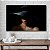 Quadro Decorativo Flutuante Beleza Feminina Mulher Misteriosa de Chapéu e Batom Vermelho Horizontal - Imagem 4