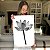 Quadro Decorativo Canvas Flor de Lótus Efeito Grafite Preto Vertical - Imagem 5