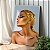 Quadro Decorativo Canvas Mulher Olhos Fechados Perfil Detalhes Dourados - Imagem 4