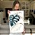 Quadro Decorativo Canvas Composição de Folhas Costela de Adão com Detalhes Dourados Vertical - Imagem 6