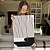 Quadro Decorativo Canvas Composição Abstrata Malha de Linhas Verticais e Esfera Preta Vertical - Imagem 6