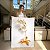 Quadro Decorativo Canvas Floral Flores Brancas Com Detalhes em Dourado Vertical - Imagem 4