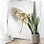 Quadro Decorativo Canvas Floral Ramo de Flores Brancas com Dourado Vertical - Imagem 3