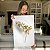 Quadro Decorativo Canvas Floral Ramo de Flores Brancas com Dourado Vertical - Imagem 7