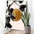 Quadro Decorativo Canvas Flores em Preto com Fundo Gold Vertical - Imagem 3