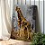 Quadro Decorativo Canvas Girafa Dourada Fundo Abstrato Vertical - Imagem 1