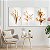 Quadros Decorativos Trio em Canvas Flores Douradas e Brancas - Imagem 4