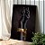 Quadro Decorativo Canvas Mãos com Jóias Douradas - Imagem 1