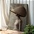 Quadro Decorativo Canvas Moda Mulher com Vestido e Chapéu Largo Vertical - Imagem 3