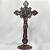 Crucifixo metal de mesa prata/bronze 17 cm - Imagem 8