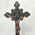 Crucifixo metal de mesa prata/bronze 17 cm - Imagem 7