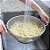 Escorredor De Macarrão Multiuso Inox Com Alça Tamanho 22 Cm - Imagem 2