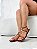 Nixie - Sandália Feminina Rasteira Boho Tiras Finas com Metais Ouro Caramelo - Imagem 3