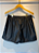 Shorts Rhara em PU Sintético - Imagem 2