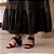 Vestido Couro Pelica Perfurado Preto - Karine Daher - Imagem 2