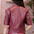 Casaqueto Couro Pelica Zipper Marsala - Karine Daher - Imagem 8