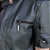 Casaqueto Couro Pelica Zipper Oliva - Karine Daher - Imagem 7